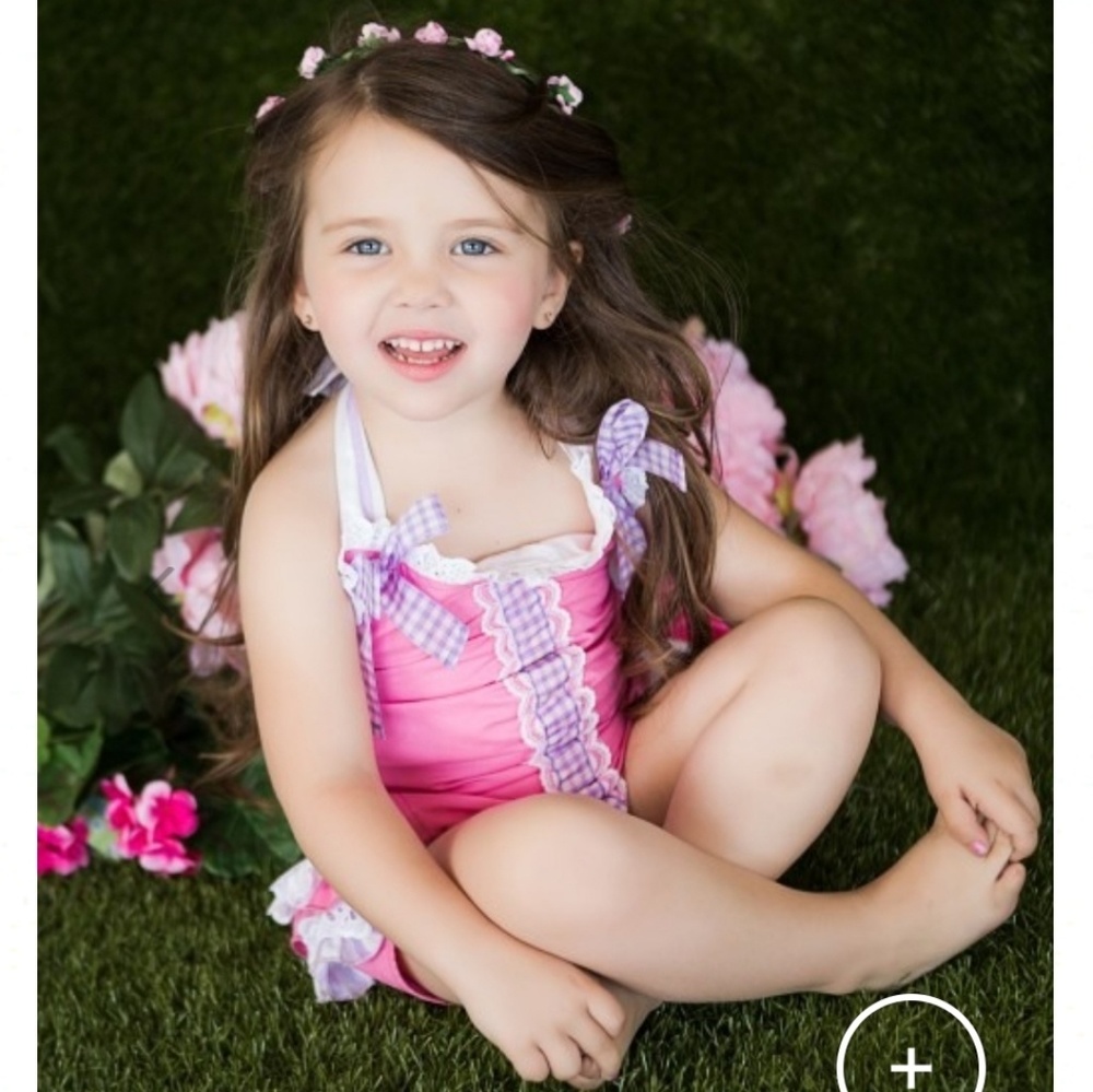 NWOT Runaway Pony Ruffles & Bows Sunsuit